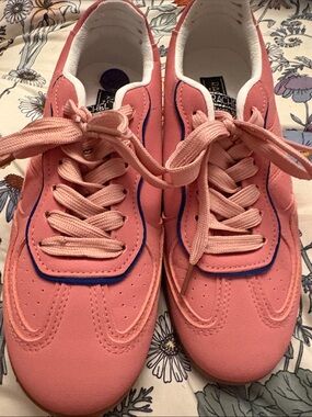 Rachel Pink Lace-Up Women's Sneakers with Navy Trim
